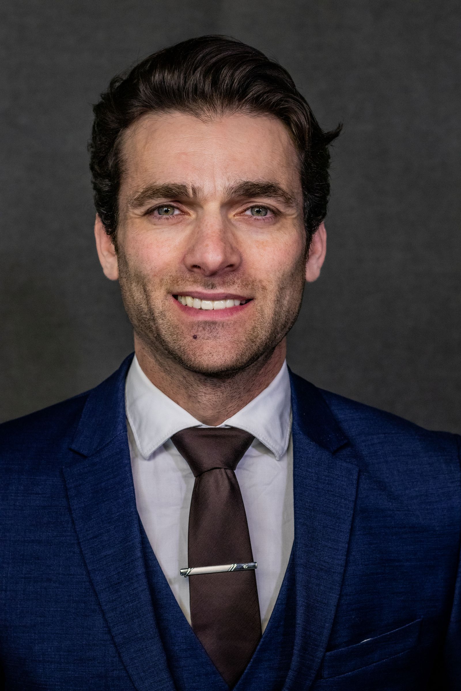Marcus Bell, Senior Loan Officer
